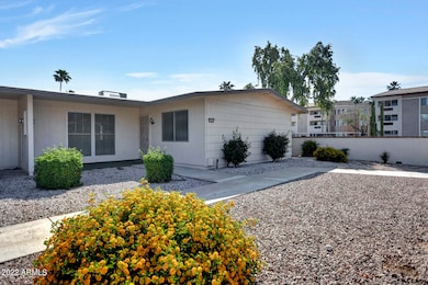 10226 W Palmeras Dr unit 41, Sun City, AZ 85373 - photo 2