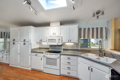 14822 122nd St E, South Hill, WA 98374 - photo 7