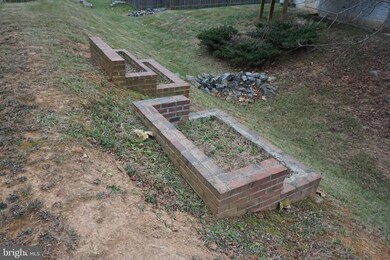 577 Bentley Dr, Inwood, WV 25428 - photo 6