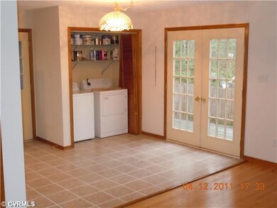 Breakfast Nook