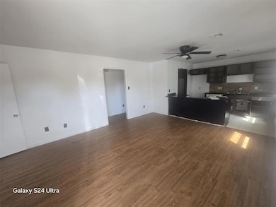 1122 NW 52nd Cir, Lawton, OK 73505 - photo 3