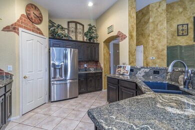 7) KITCHEN