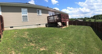 2017 Chris Dr, Lawrenceburg, KY 40342 - photo 6