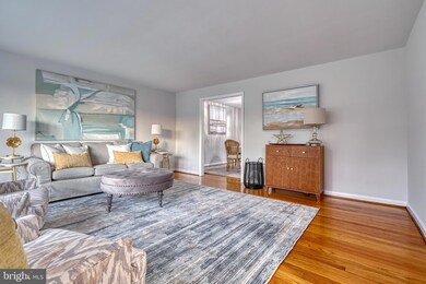 233 E Padonia Rd, Lutherville Timonium, MD 21093 - photo 4