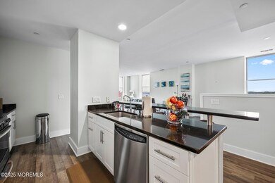 8-web-or-mls-LPM_1613