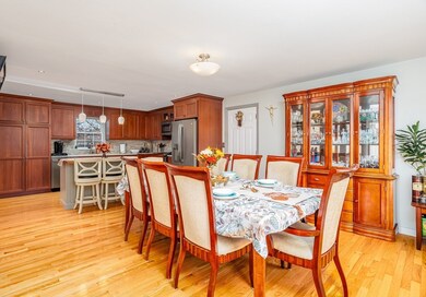 7 Robert Dr, Nashua, NH 03063 - photo 3