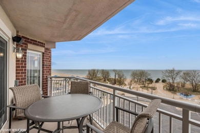 029_200LakeSt_Unit8a_2029_Large