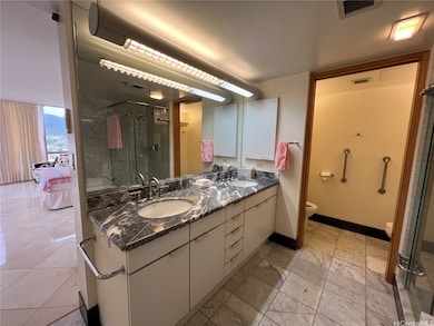 Waikiki Landmark Apartments unit 3302, Honolulu, HI 96815 - photo 4