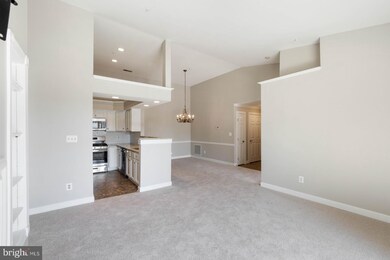 8327L Bluebird Way unit 8327L, Lorton, VA 22079 - photo 4