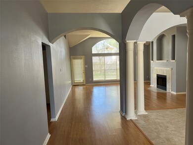 25806 Bearborough Dr, Spring, TX 77386 - photo 3