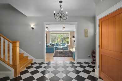 375 Mountain Paradise Dr, Grants Pass, OR 97526 - photo 5