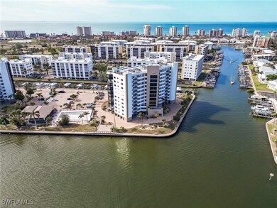 Hibiscus Boat Dock Bay Beach #20 Ln unit 20, Fort Myers Beach, FL 33931 - photo 6