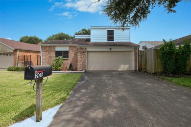 905 Chateau Place, Richmond, TX 77469 - photo 3