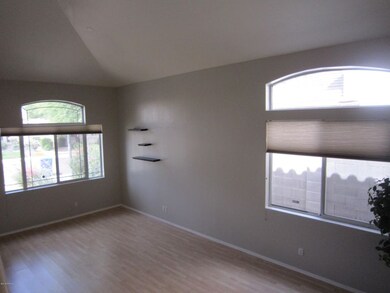 L-spacious-living Room