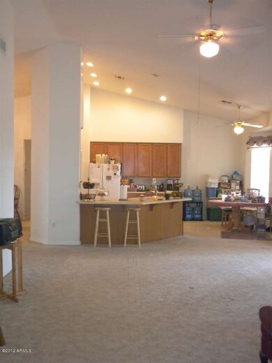 951 E Kramer St 009