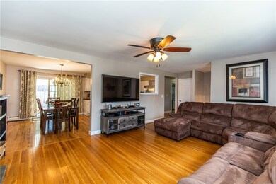 14 Candlewood Dr, Greenville, RI 02828 - photo 7