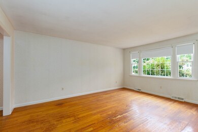 75 Ridge Rd, Holliston, MA 01746 - photo 5