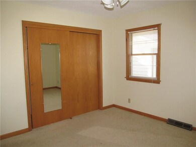 3937 Aurora Ave, Des Moines, IA 50310 - photo 7