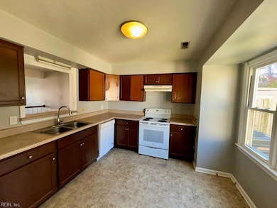 5537 Lynbrook Landing, Virginia Beach, VA 23462 - photo 7