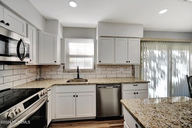 06-Kitchen