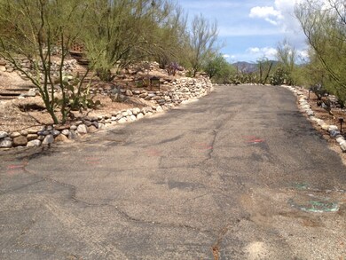 Long and Private Driveway