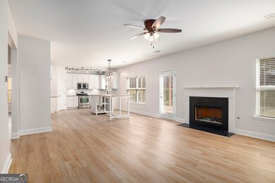 817 Monroe Ct, Braselton, GA 30517 - photo 7