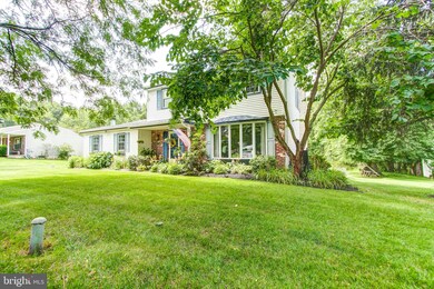 892 Valley Woods Rd, Hatfield, PA 19440 - photo 2