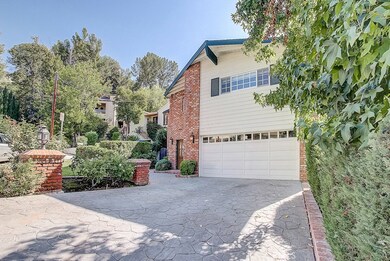 21812 Martinez St, Woodland Hills, CA 91364 - photo 3