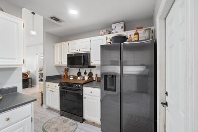 7-web-or-mls-1733-ivalea-cir
