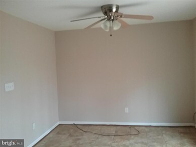 1433 Charlestown Dr, Edgewood, MD 21040 - photo 7