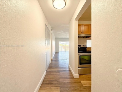 5231 Geneva Way unit 307, Doral, FL 33166 - photo 2
