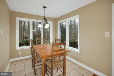 915 Monroeville Rd, Mullica Hill, NJ 08062 - photo 4