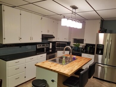 Kitchen<|><|>