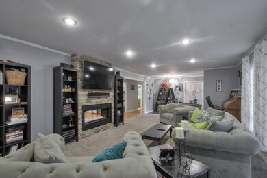 724 Kingree Rd, Shelbyville, TN 37160 - photo 6