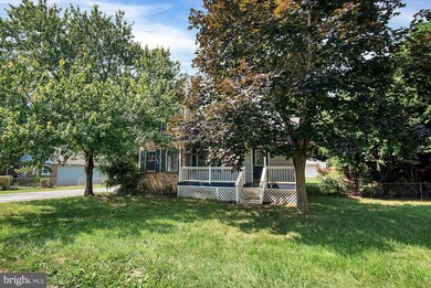 1211 Hillside Rd, Pasadena, MD 21122 - photo 3