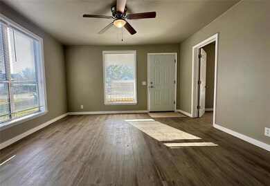 605 N Pottenger Ave, Shawnee, OK 74801 - photo 6