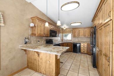 221 Cottonwood Ln, Blackfoot, ID 83221 - photo 6