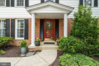 10511 Dillard Ct, Fairfax, VA 22032 - photo 3