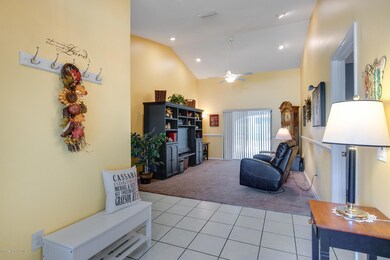 Formal Living Photo 1