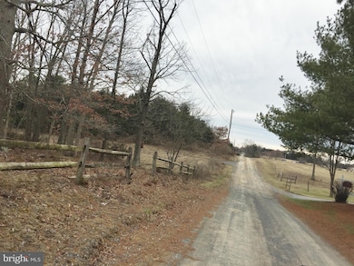 434 Sherando Ln, Stephens City, VA 22655 - photo 4