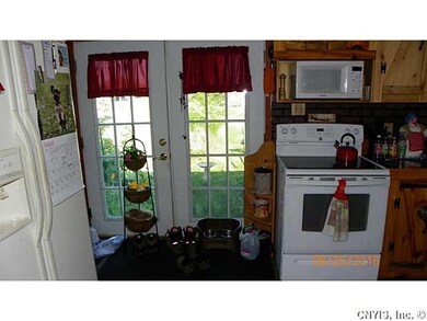 Kitchen. French doors