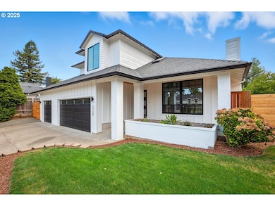 1729 Regency St, West Linn, OR 97068 - photo 2