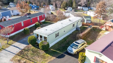 665 Saco St unit 185, Westbrook, ME 04092 - photo 2