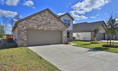 30370 Castle Stuart Ct, Cleveland, TX 77327 - photo 3