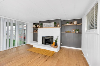 2706 W Ashlan Ave unit 266, Fresno, CA 93705 - photo 3