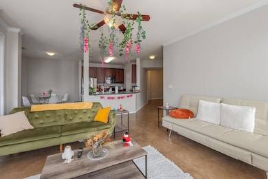 910 W 25th St unit 406, Austin, TX 78705 - photo 2