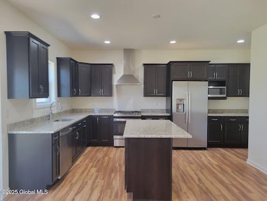 933 Ridgeview Cir, Castleton-On-hudson, NY 12033 - photo 6