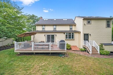 26 Windemere Cir, Braintree, MA 02184 - photo 4