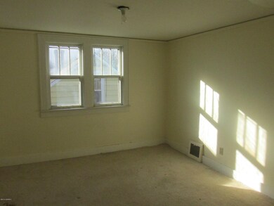 2024 Duiker Ave NE, Grand Rapids, MI 49505 - photo 7