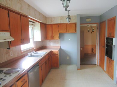 712 E Finerty Rd, West Branch, MI 48661 - photo 7